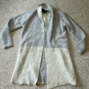 Woman's Long Cardigan Cream and Grey Size Small